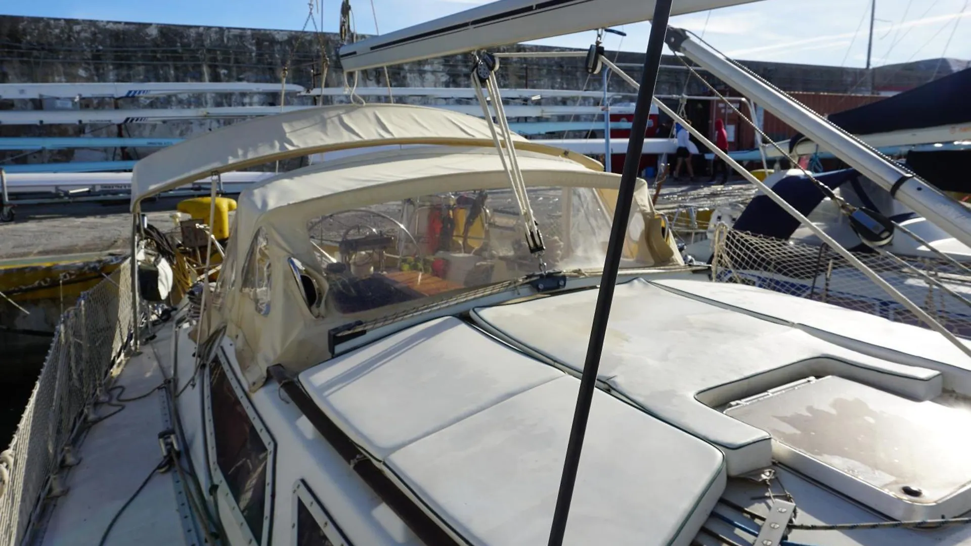 Hotel Gloria Sailing Palermo Botel